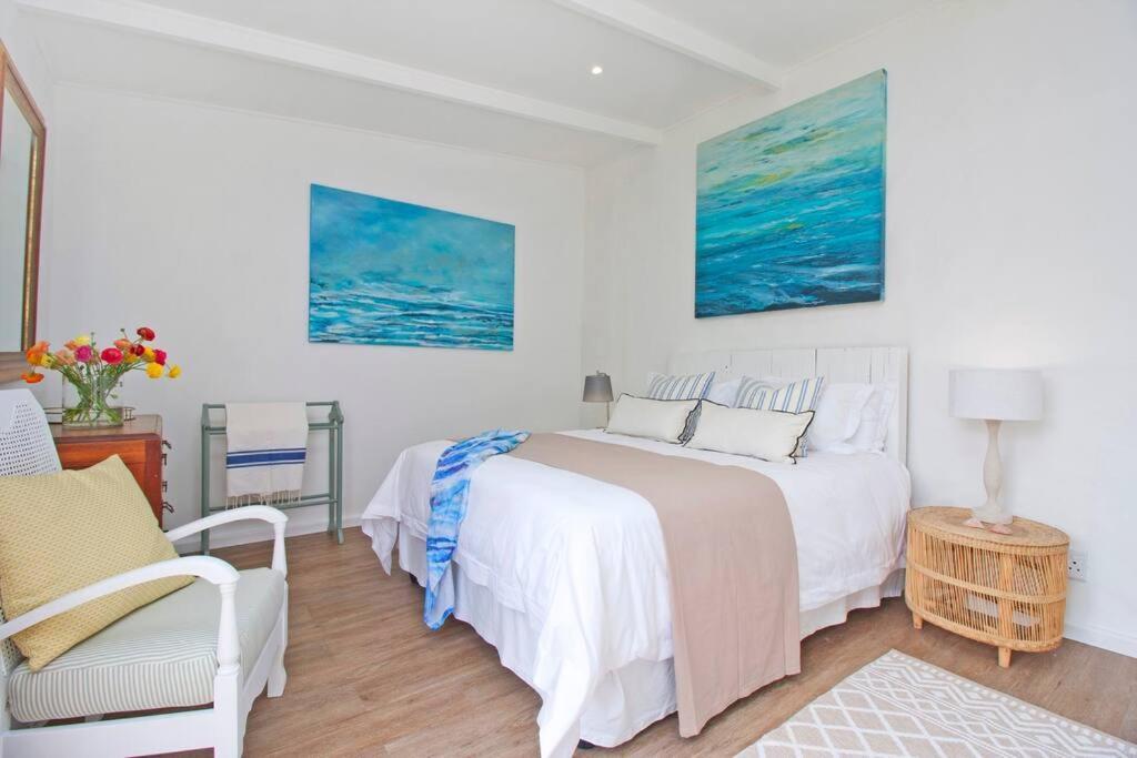 Holiday home Sea Fever Cottage, Tranquil Cape Town
